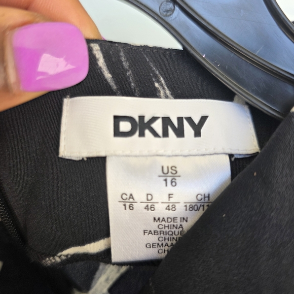 DKNY Women's Printed Mock-Neck Cap-Sleeve Crepe Dress Sz 16 Cocktail NWT - Picture 10 of 15